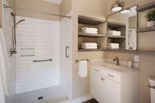 105 Walker Ave N, Wayzata, MN 55391 - Photo 73