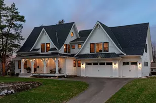 105 Walker Ave N, Wayzata, MN 55391 - Photo 9