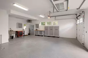 105 Walker Ave N, Wayzata, MN 55391 - Photo 87