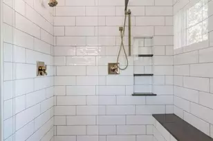 105 Walker Ave N, Wayzata, MN 55391 - Photo 85