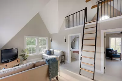 105 Walker Avenue N, Wayzata, MN 55391 - Photo 59