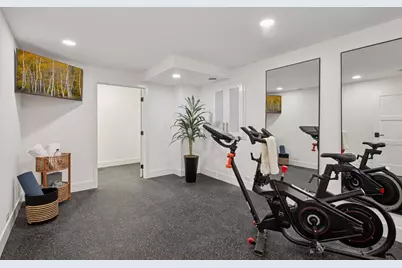 105 Walker Avenue N, Wayzata, MN 55391 - Photo 103