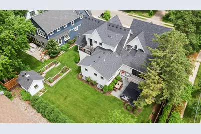 105 Walker Avenue N, Wayzata, MN 55391 - Photo 117