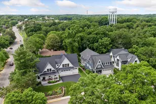 105 Walker Ave N, Wayzata, MN 55391 - Photo 115