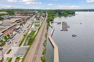 105 Walker Ave N, Wayzata, MN 55391 - Photo 131