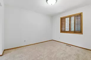 13721 Danbury Path, Rosemount, MN 55068 - Photo 9