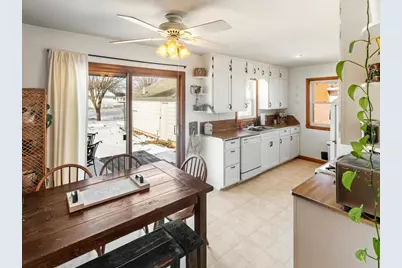 1602 Bigelow Avenue, Owatonna, MN 55060 - Photo 9