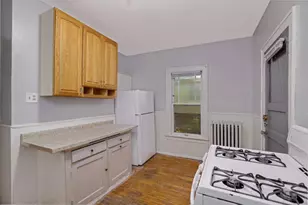 209 Cedar Lake Rd N, Minneapolis, MN 55405 - Photo 7