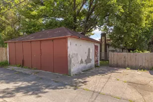 209 Cedar Lake Rd N, Minneapolis, MN 55405 - Photo 29