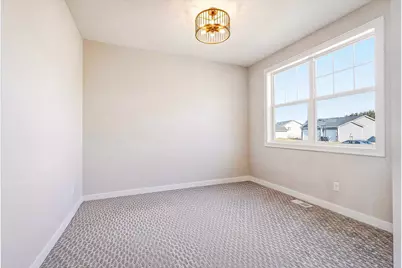 25686 Euclid Avenue, Wyoming, MN 55092 - Photo 5