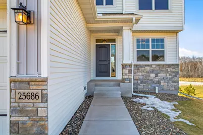 25686 Euclid Avenue, Wyoming, MN 55092 - Photo 3