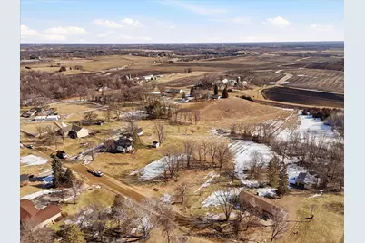 8940 Foxline Drive, Corcoran, MN 55340 - Photo 7