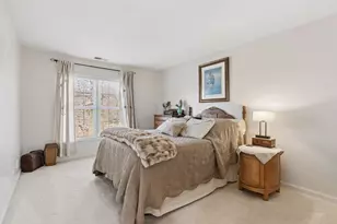 6050 Chasewood Pkwy, Hopkins, MN 55343 - Photo 9