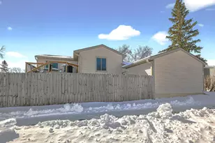 112524 Ramsey Ct, Chaska, MN 55318 - Photo 29