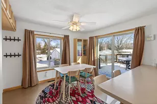 112524 Ramsey Ct, Chaska, MN 55318 - Photo 11