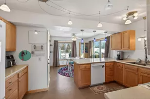 112524 Ramsey Ct, Chaska, MN 55318 - Photo 9