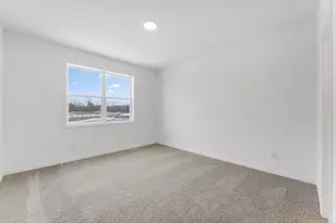 13276 Hupp Ct NE, Blaine, MN 55449 - Photo 11