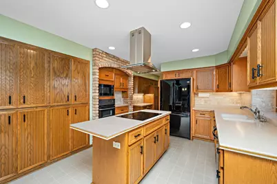 12050 48th Avenue N, Plymouth, MN 55442 - Photo 15