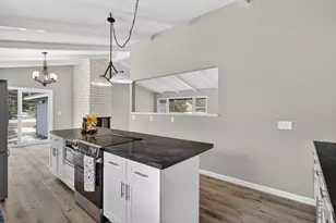 2702 Erin Ln NE, Rochester, MN 55906 - Photo 13