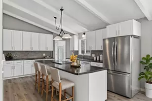 2702 Erin Ln NE, Rochester, MN 55906 - Photo 11