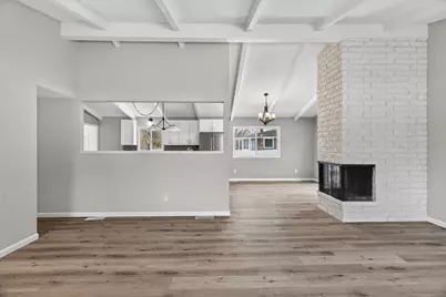 2702 Erin Lane NE, Rochester, MN 55906 - Photo 5