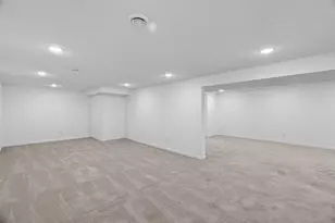 2702 Erin Ln NE, Rochester, MN 55906 - Photo 33