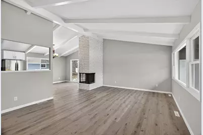 2702 Erin Lane NE, Rochester, MN 55906 - Photo 3