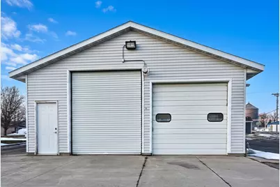 316 Highway Avenue S, Blooming Prairie, MN 55917 - Photo 3