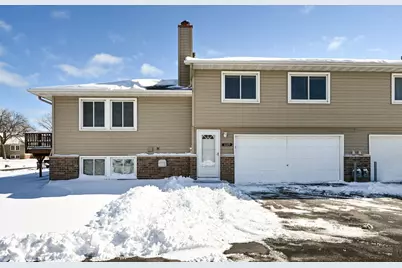 6109 64th Avenue N, Brooklyn Park, MN 55429 - Photo 5