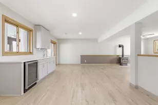 10549 Kentucky Ave S, Bloomington, MN 55438 - Photo 29