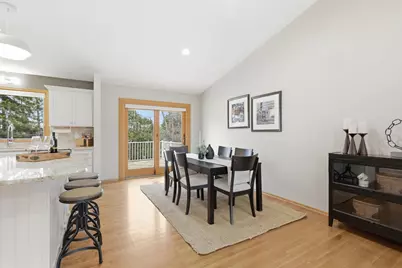 10549 Kentucky Avenue S, Bloomington, MN 55438 - Photo 11