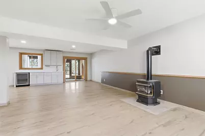 10549 Kentucky Avenue S, Bloomington, MN 55438 - Photo 25