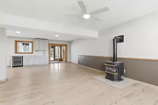 10549 Kentucky Ave S, Bloomington, MN 55438 - Photo 25