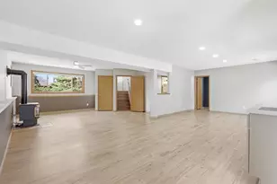 10549 Kentucky Ave S, Bloomington, MN 55438 - Photo 23