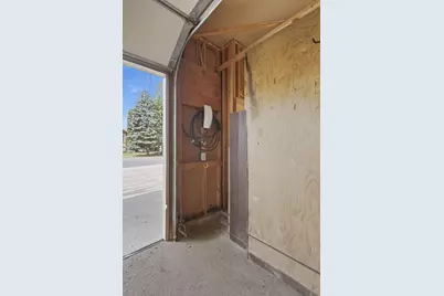 10549 Kentucky Avenue S, Bloomington, MN 55438 - Photo 37