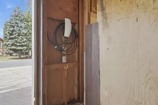 10549 Kentucky Ave S, Bloomington, MN 55438 - Photo 37