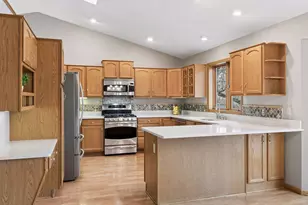 1110 Partridge Ln N, Hudson, WI 54016 - Photo 9