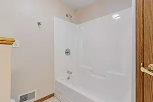 1110 Partridge Ln N, Hudson, WI 54016 - Photo 29