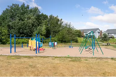 1110 Partridge Lane N, Hudson, WI 54016 - Photo 41