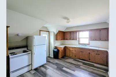 825 Jessamine Avenue E #2, Saint Paul, MN 55106 - Photo 3