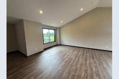 L2 B1 Viking Boulevard NE, East Bethel, MN 55011 - Photo 5