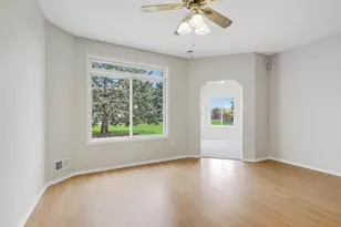 7592 Hinton Park Ave S, Cottage Grove, MN 55016 - Photo 9