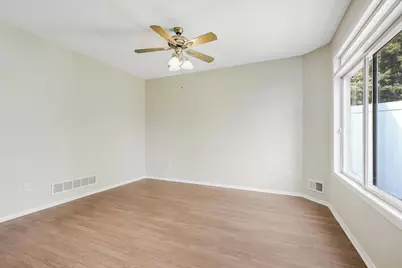 7592 Hinton Park Avenue S, Cottage Grove, MN 55016 - Photo 19