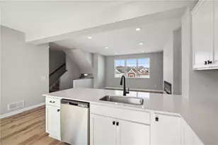 6770 Wildflower Wy, Minnetrista, MN 55364 - Photo 11