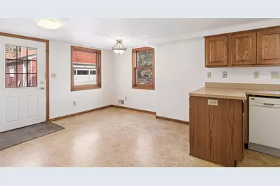 949 Benhill Road, Saint Paul, MN 55105 - Photo 17