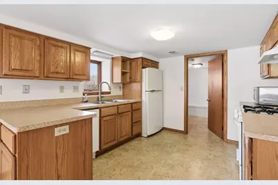 949 Benhill Road, Saint Paul, MN 55105 - Photo 13