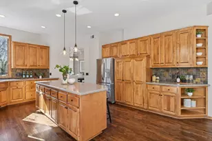 7329 Bent Bow Trail, Chanhassen, MN 55317 - Photo 19