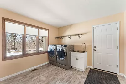 8290 Angus Avenue, Inver Grove Heights, MN 55077 - Photo 21