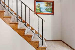 8290 Angus Ave, Inver Grove Heights, MN 55077 - Photo 21