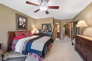 9813 Wedgewood Cir, Woodbury, MN 55125 - Photo 23